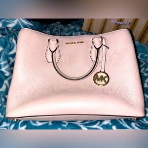 Michael Kors pale pink handbag! Used once for Easter! Perfect for Mother’s Day!